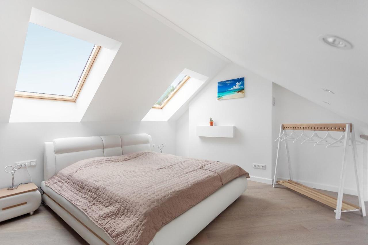 Apartment Luxurious Basilica In Old Town By Urban Rent Kaunas